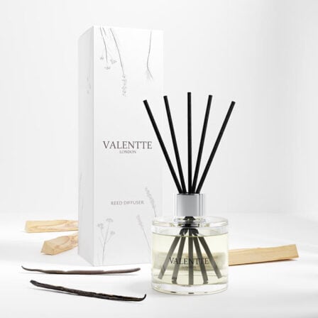Vanilla & Sandalwood reed diffuser scent image with box