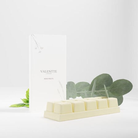 Patchouli & Eucalyptus Wax Melt Snap Bar.